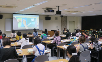 実習風景(東京本館・全体)