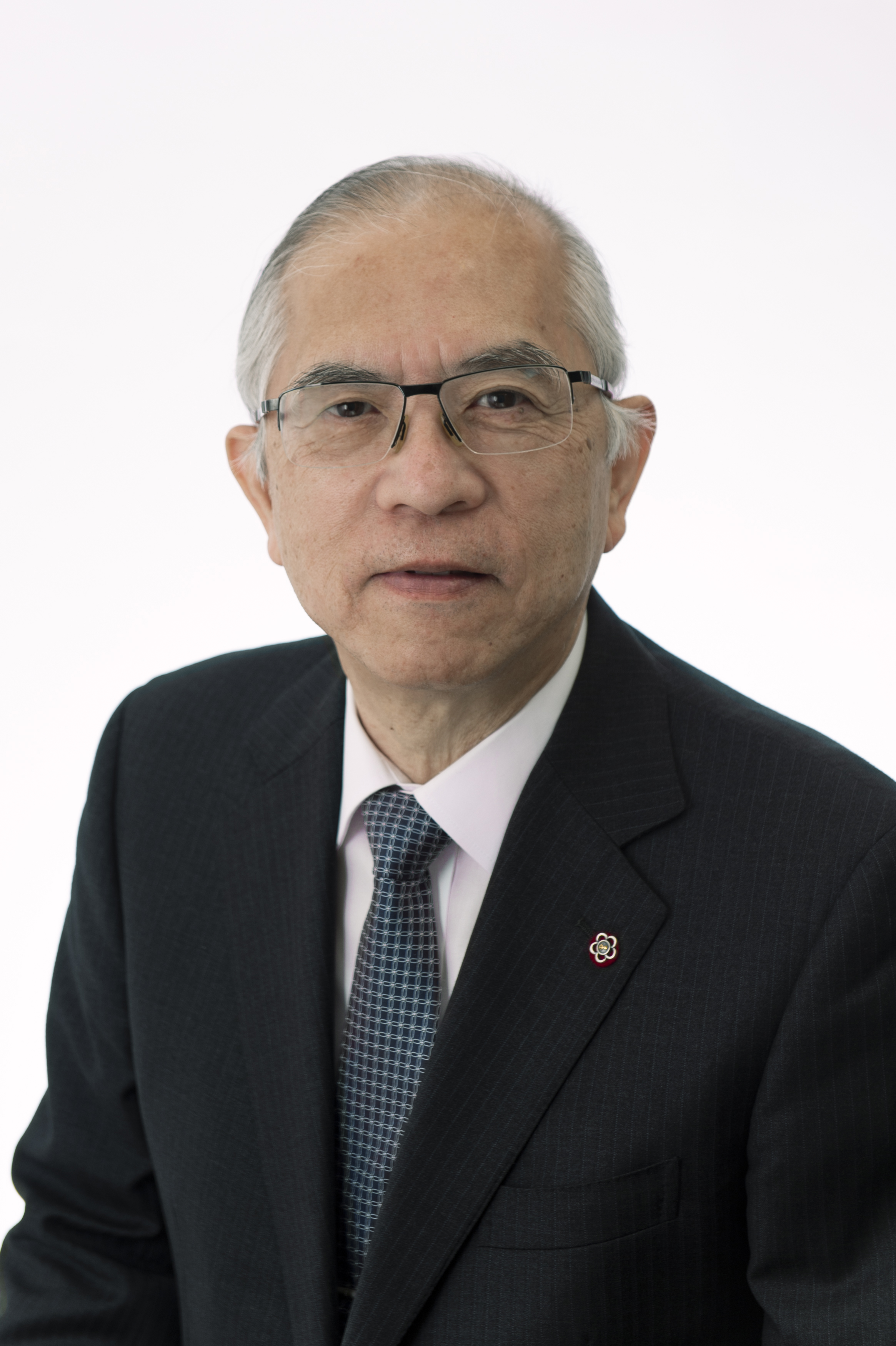 Portrait of Mr. Yoshinaga, Director General of the National Diet Library