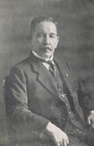 portrait of MOCHIZUKI Keisuke