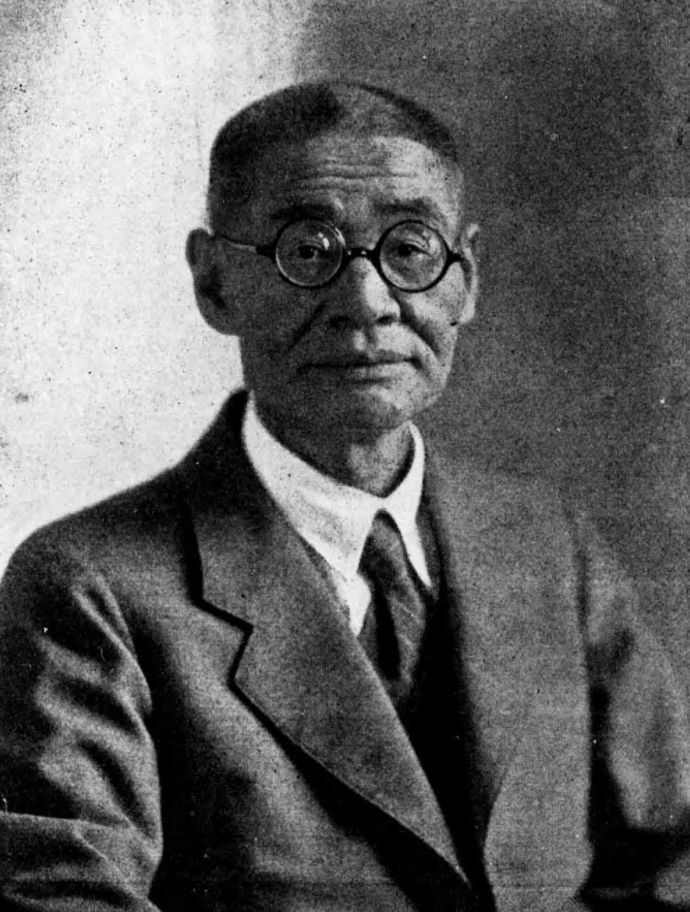 Portrait of HASHIMOTO Shinkichi2