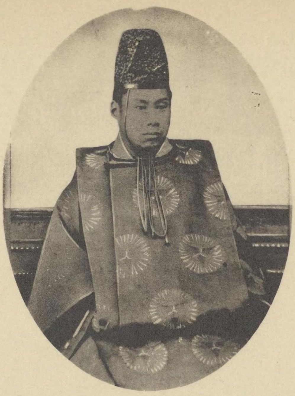Portrait of Prince Taruhito2