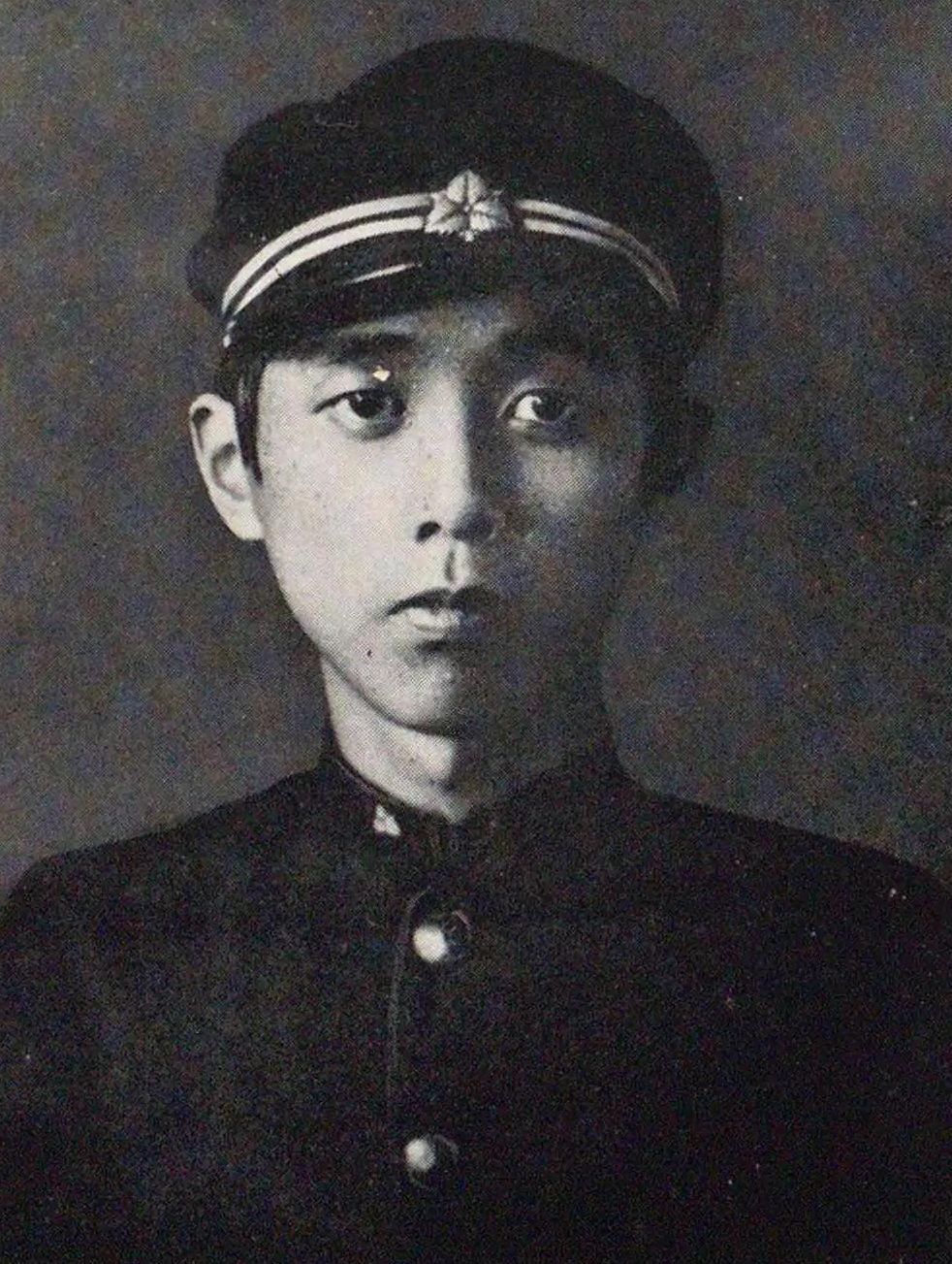 立原道造の肖像5枚目